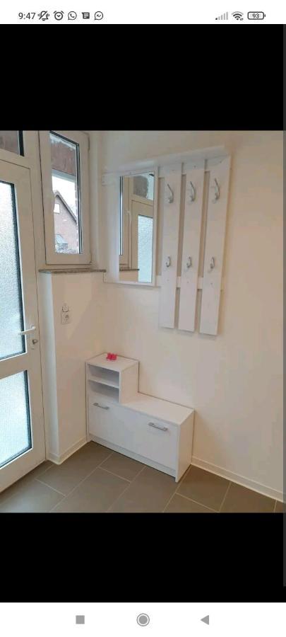 Schoenes Und Offenes Appartement Jüchen Esterno foto